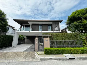 ขายบ้านเดี่ยวหรู หลังสุดท้ายใกล้ทะเลสาบ  ใกล้คลับเฮ้าส์ โครงการมัณฑนา เลค วัชรพล (LH)