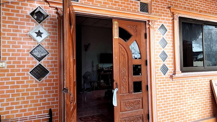 ขายด่วนที่ดินพร้อมบ้านติดถนนสายหลัก ดอยสะเก็ด สันปูเลย โซนท่ารั้ว ราคา, ภาพที่ 4
