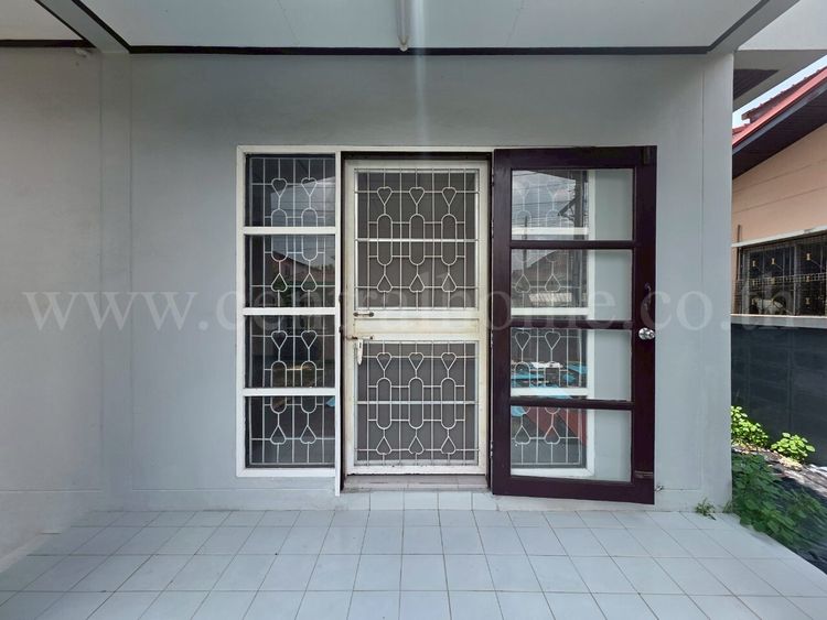 ทาวน์เฮ้าส์ นันทนาการ์เด้น 2 รัตนาธิเบศร์ - ท่าอิฐ ถนนเมน, ภาพที่ 4