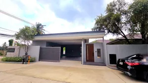  Luxury Pool villa for rent Baan Pattaya 5 Pool villa Huay Yai