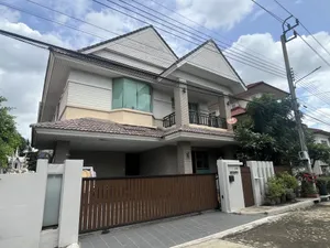 ขายบ้านเดี่ยวหมู่บ้านแกรนด์คาแนล ประชาชื่น 4ห้องนอน 4 ห้องน้ำ ทำเลดีมาก ถูกสุดในย่านนี้
