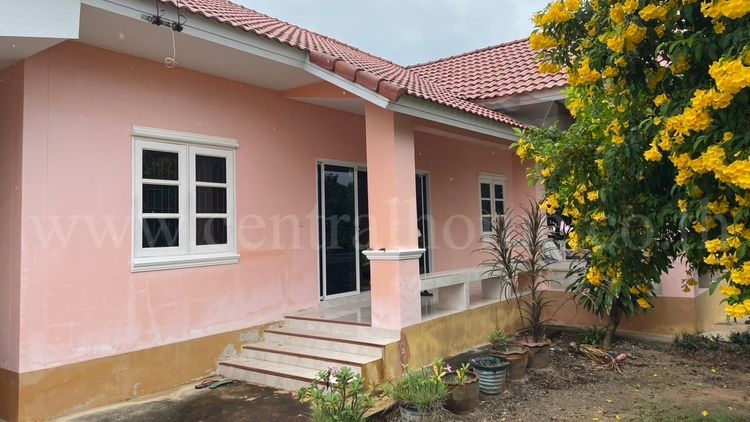 บ้านเดี่ยวชั้นเดียว เนรมิต มงคลเจริญ จอมบึง ราชบุรี ขายขาดทุน, ภาพที่ 4