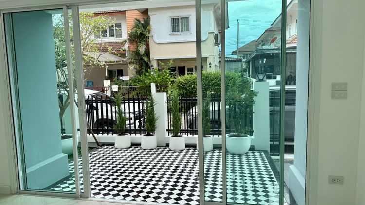 บ้านเดี่ยว renovateใหม่ 50.20 ตรว. ลาดพร้าว101แยก42 ม.วาสินี กทม, ภาพที่ 4