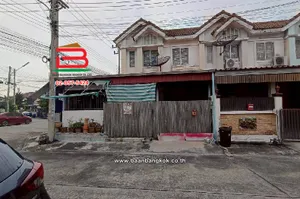 ทาวน์เฮาส์ โครงการ บ้านพฤกษา 60 รังสิต-บางพูน (ซอยรังสิต-ปทุมธานี 43) เนื้อที่ 29.6 ตรว (ใกล้วัดบางพูน) ตำบลบางพูน อำเภอเมืองปทุมธานี ปทุมธานี