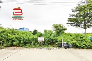 ที่ดินเปล่า โครงการพิเชฐพัชร เนื้อที่ 89.3 ตรว. ถนนกาญจนาภิเษก ต.คูบางหลวง อ.ลาดหลุมแก้ว จ.ปทุมธานี