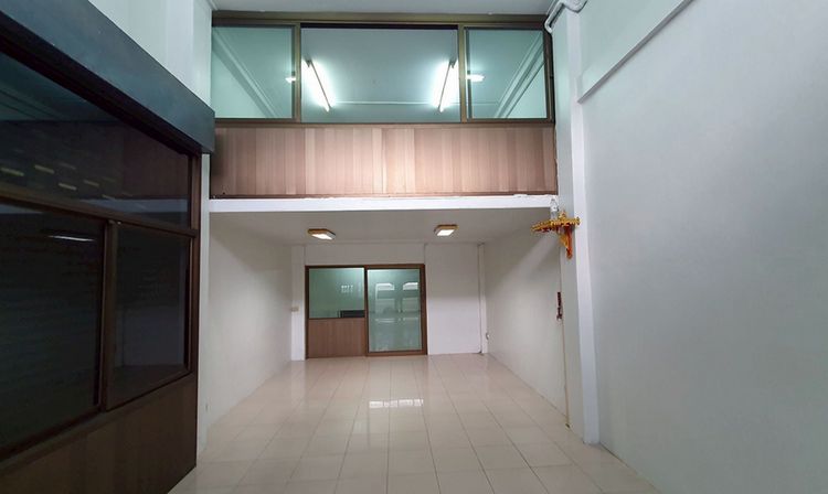 Call : 081-620-1889 ขายอาคารพาณิชย์ 4 ชั้นครึ่ง ซอยสีหบุรานุกิจ 11, ภาพที่ 4