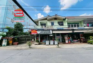 ที่ดินพร้อมบ้าน ซอยนวลทอง 7 เนื้อที่ 98 ตรว. ตำบลอ้อมน้อย อำเภอกระทุ่มแบน จังหวัดสมุทรสาคร