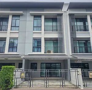 ทาวน์โฮม ม.บ้านกลางเมือง รัตนาธิเบศร์ ใกล้รถไฟฟ้าสายสีม่วง สถานีแยกนนทบุรี1 (6045)