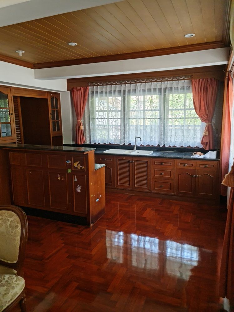 ให้เช่าบ้านเดี่ยว หลังใหญ่ ซอย ลาดพร้าว44 เข้าซอย100เมตร, ภาพที่ 4