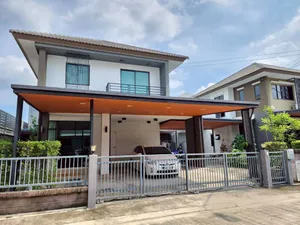 ขายบ้านเดี่ยว 2 ชั้น  หลังมุม เอชเคป ซีรีน บางนา-สุขาภิบาล 2 ขนาด 58.2 ตร.วา ย่าน ประเวศ กรุงเทพฯ