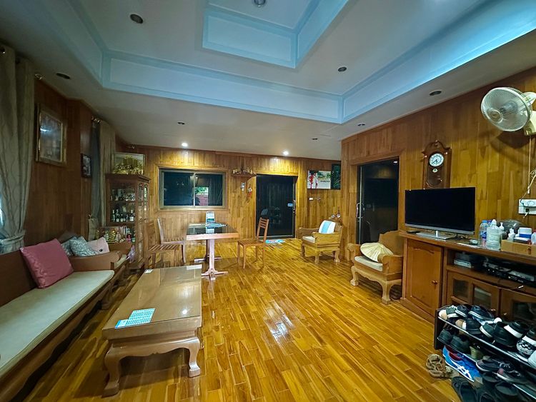 ขายบ้านเดี่ยวสร้างเองตกแต่งภายในด้วยไม้สักแท้ พร้อมที่ดิน 5 เนื้อที่ 4, ภาพที่ 4