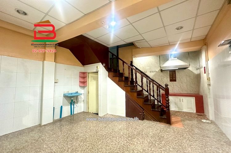 อาคารพาณิชย์ ซอยแม้นศรี 2 เนื้อที่ 11.6 ตรว. ถนนบำรุงเมือง กทม ., ภาพที่ 4