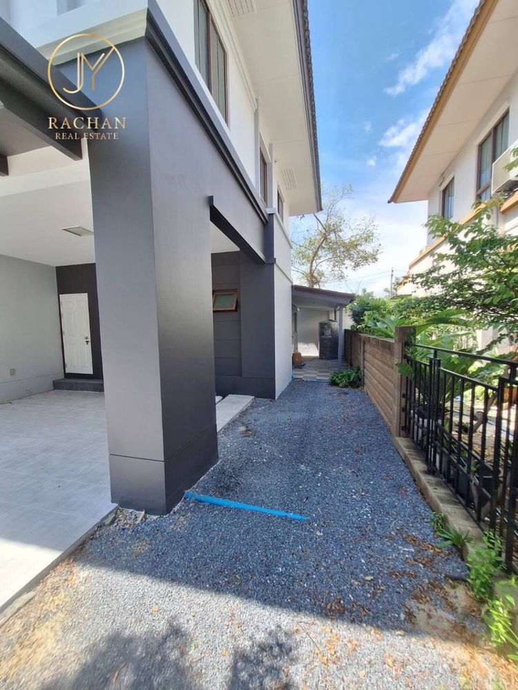 ขายด่วน บ้านเดี่ยว 2 ชั้น รีโนเวทใหม่พร้อมอยู่ หมู่บ้านบุราสิริ 62.6 , ภาพที่ 4