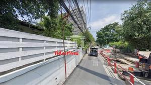 39835 - Soi Sawasdee Sukhumvit 31 Land for sale with buildings Plot size 2225 Sqm