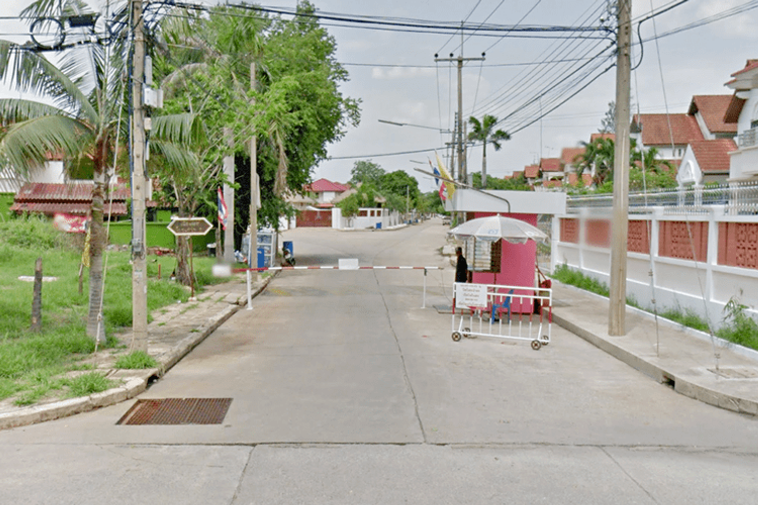 ภาพหลัก -  บ้านเมืองเอกโครงการ 3