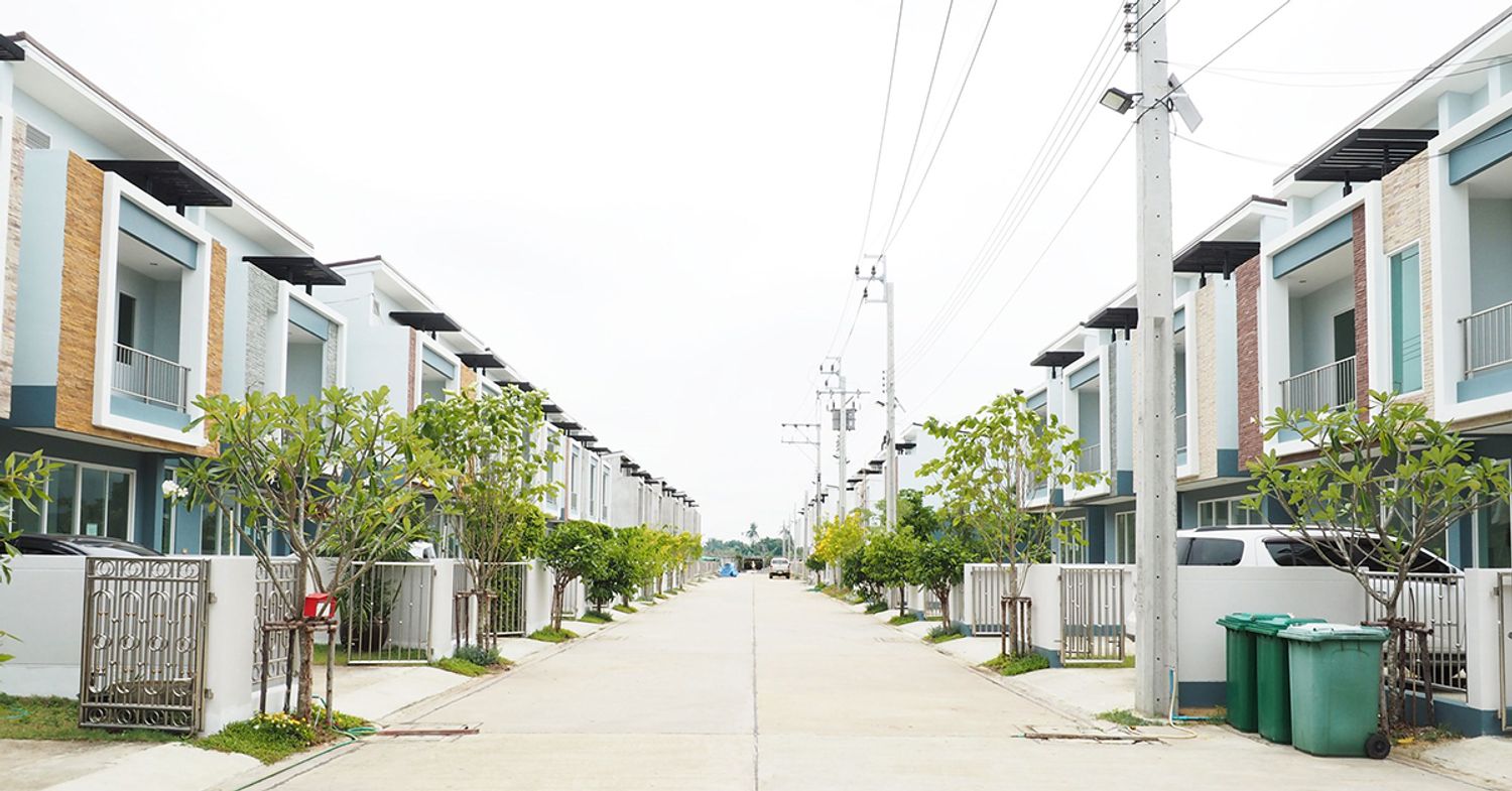 มณีนพรัตน์ 3 - บรรยากาศ - 3
