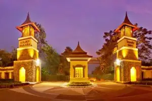 ขายและให้เช่า บ้าน ในโครงการ โกลเด้นนครา อ่อนนุช 65 แขวงประเวศ เขตประเวศ กรุงเทพมหานคร