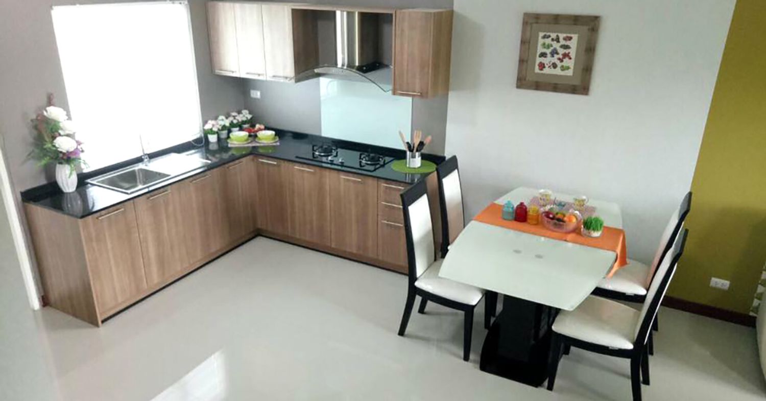 ทาวน์โฮม สองชั้น ในโครงการ บ้านร่มไม้ โรจนะ, ภาพที่ 4