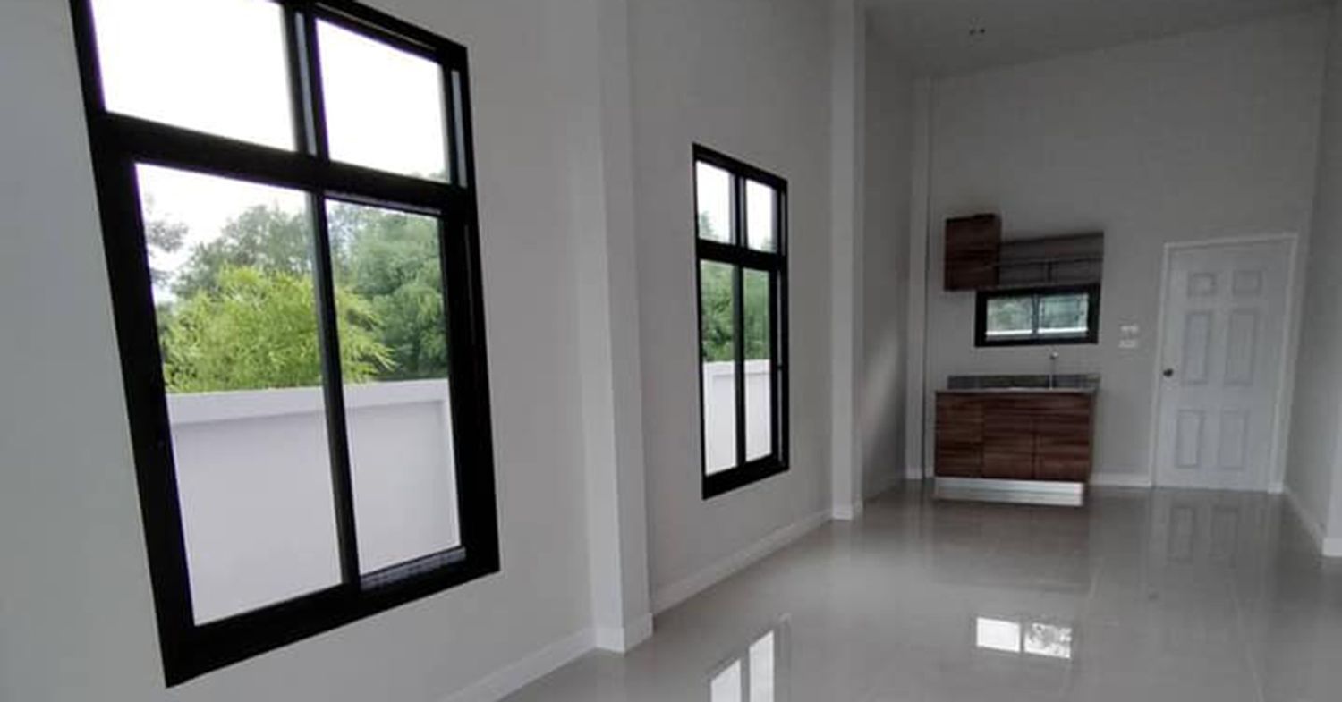 บ้านแฝดชั้นเดียว ในโครงการ บ้านดีลักซ์วิลเลจ 3 , ภาพที่ 4