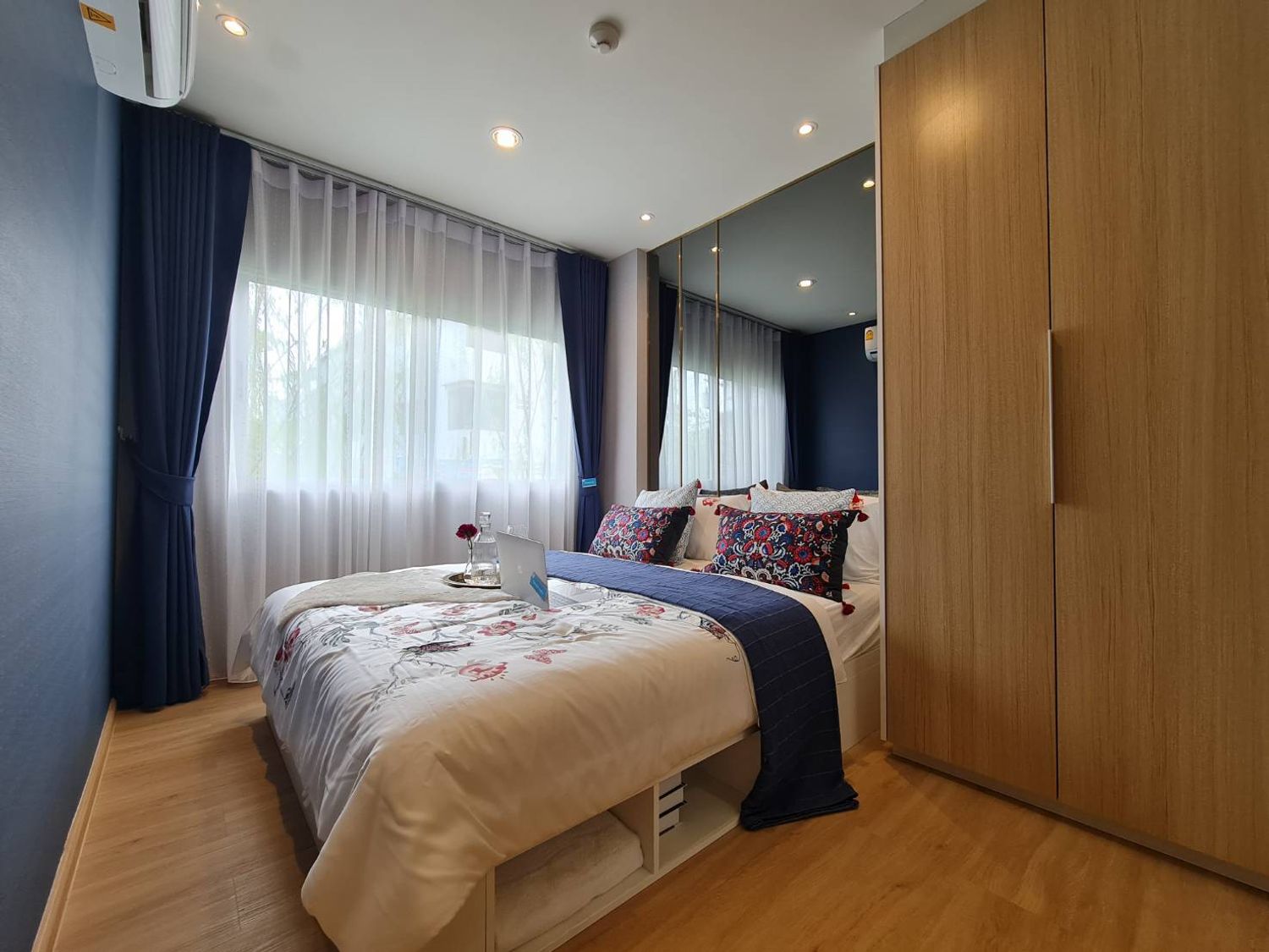 1 Bedroom Type B2 ในโครงการ เสนาคิทท์ บีทีเอส สะพานใหม่, ภาพที่ 4