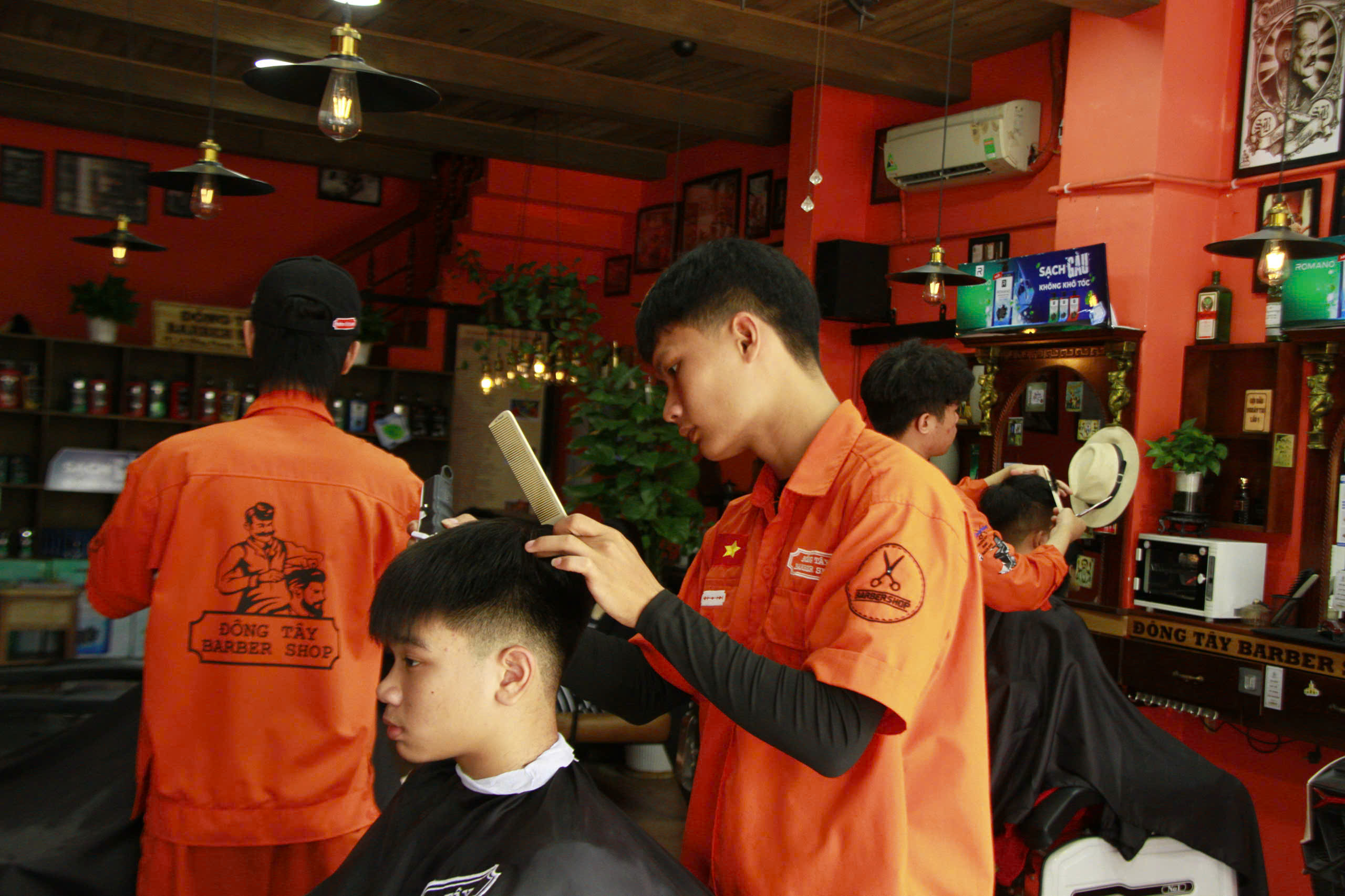 7efe28ff-6417-4fa0-862b-f5234f2d8ffd.jpg
