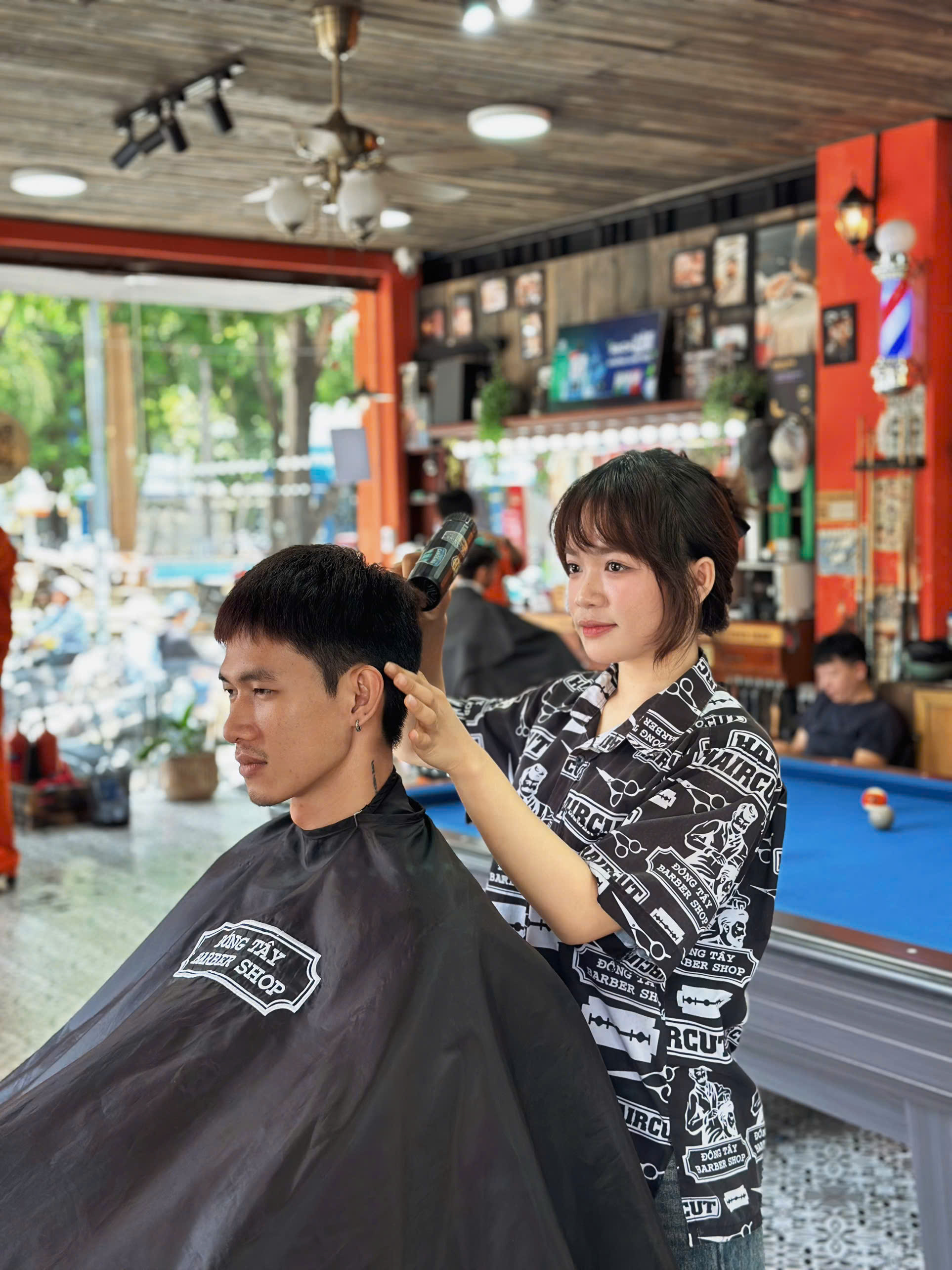 Gặp Gỡ Huỳnh Thị Phương Thảo: 3 Năm Tận Tâm Nâng Tầm Trải Nghiệm Khách Hàng Tại Đông Tây Đà Nẵng