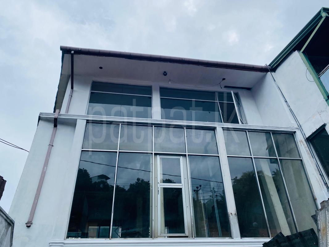 listing-image