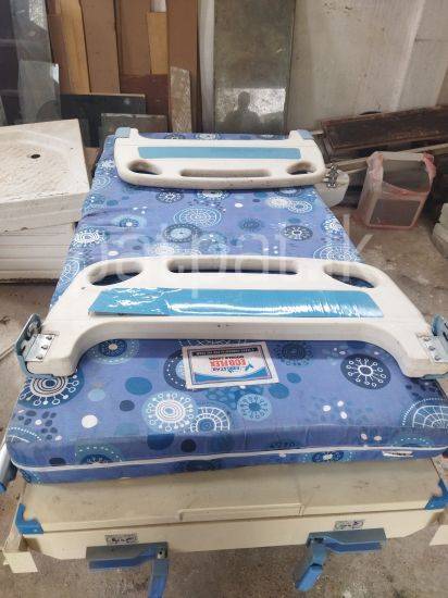 ICU Adjustable Bed