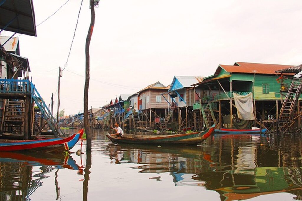 floating-village