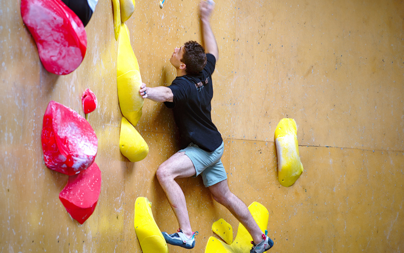 Comp-Climbing Movements & Dynamic Technique Masterclass with Leonid Osadchyi