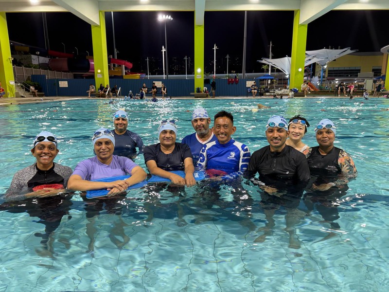 Mixed Adults Swimming Programme (By Male Coach)