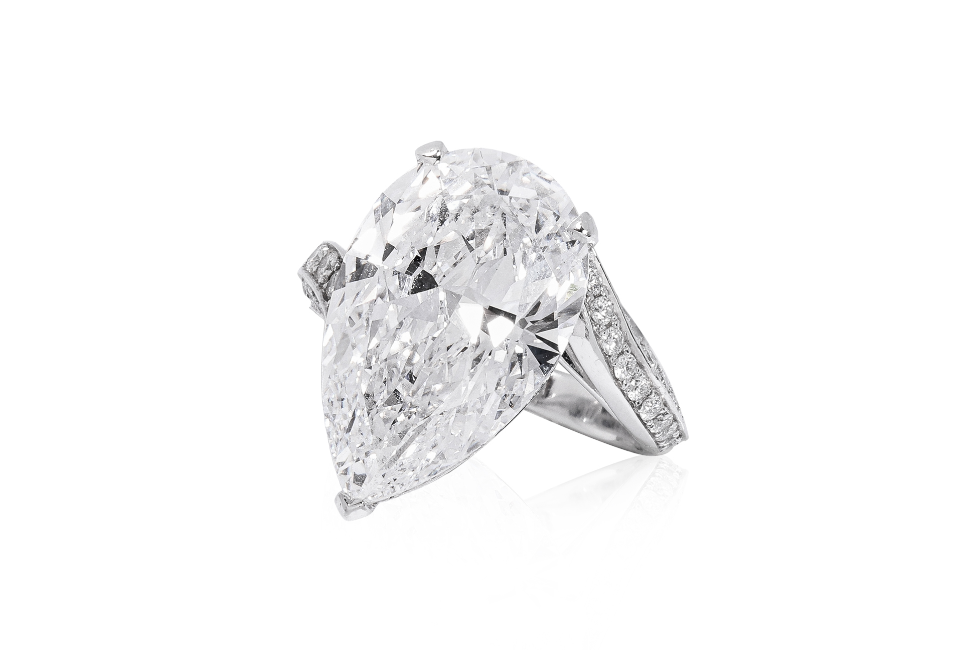 GRAFF 8.03 CARAT PEAR-SHAPED DIAMOND RING