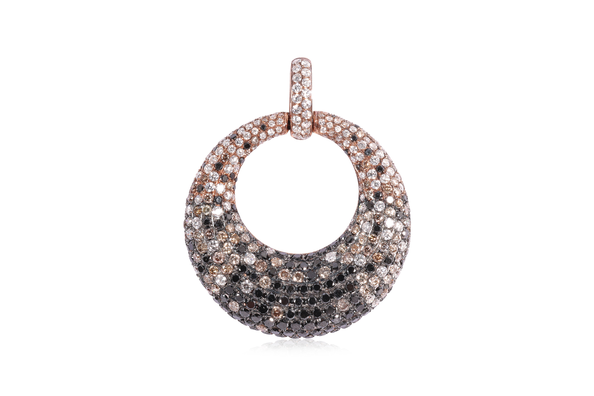 A MULTI-COLOUR DIAMOND PENDANT