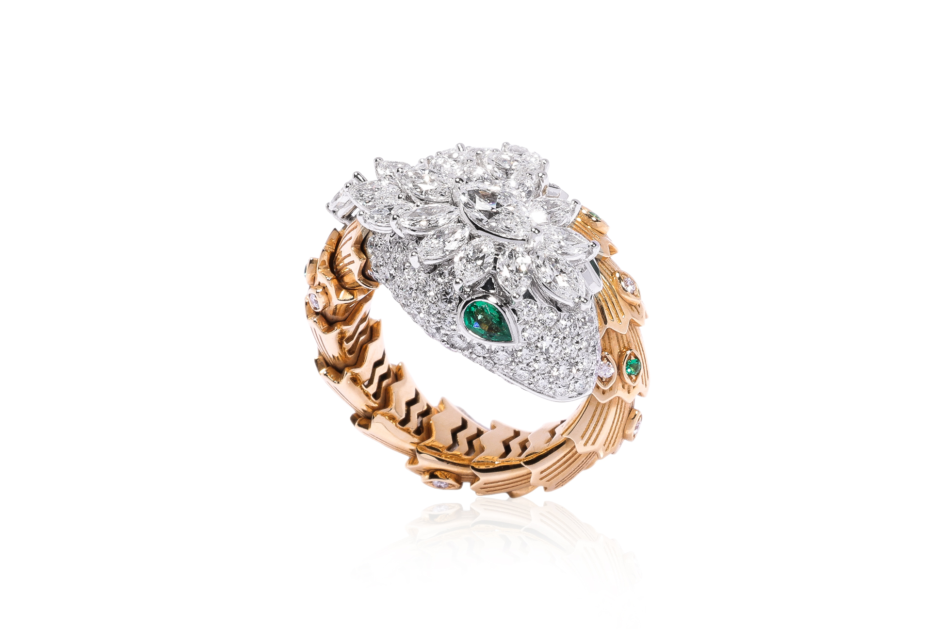 BULGARI 'SERPENTI' EMERALD AND DIAMOND RING