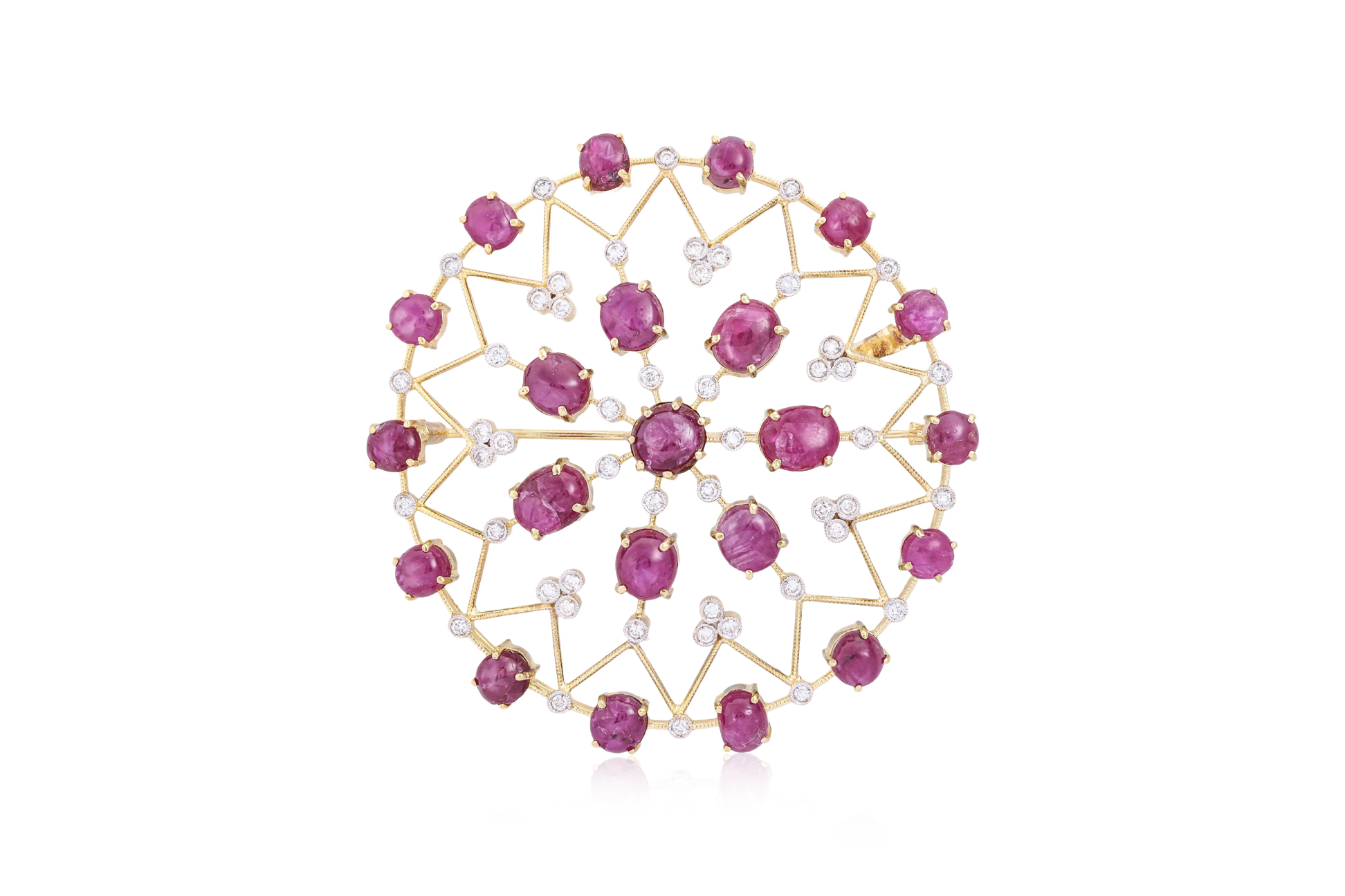 A STAR RUBY AND DIAMOND PENDANT/BROOCH