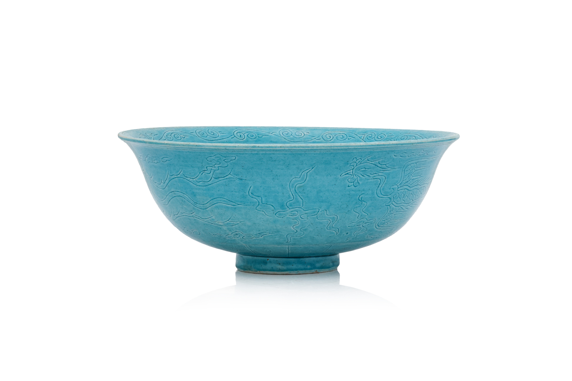 A TURQUOISE-GLAZED INCISED PHOENIX BOWL