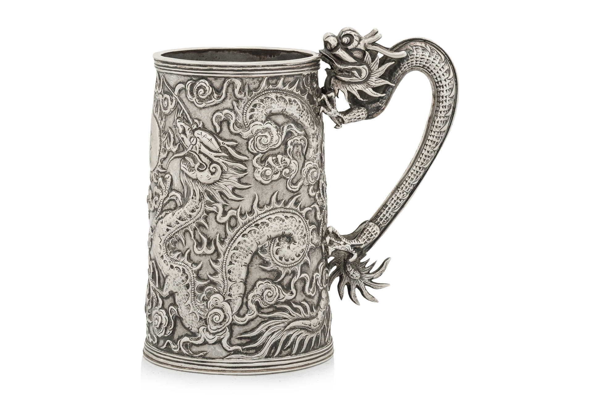A CHINESE EXPORT SILVER DRAGON MUG