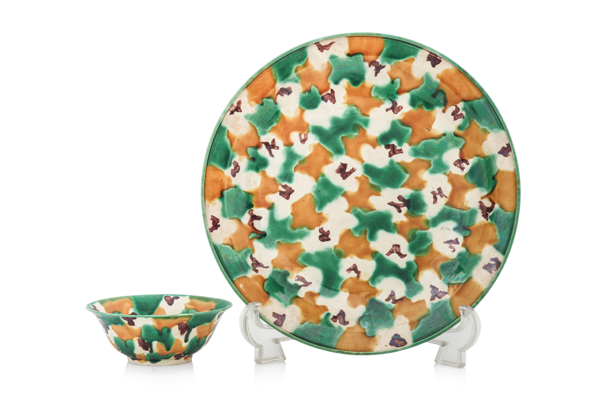 AN 'EGG AND SPINACH' GLAZED PORCELAIN DISH AND BOWL