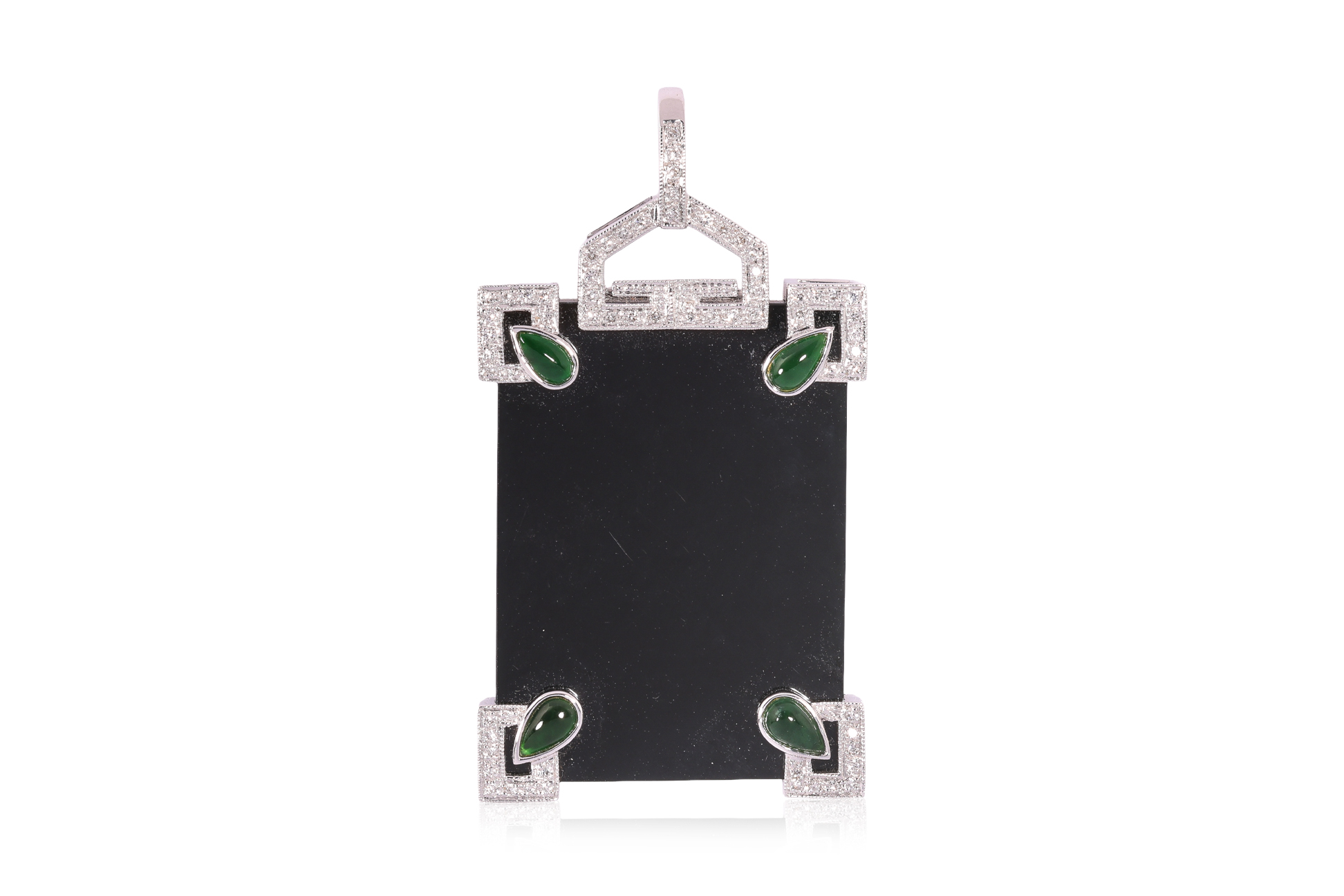 A LARGE ONYX, JADE AND DIAMOND PENDANT