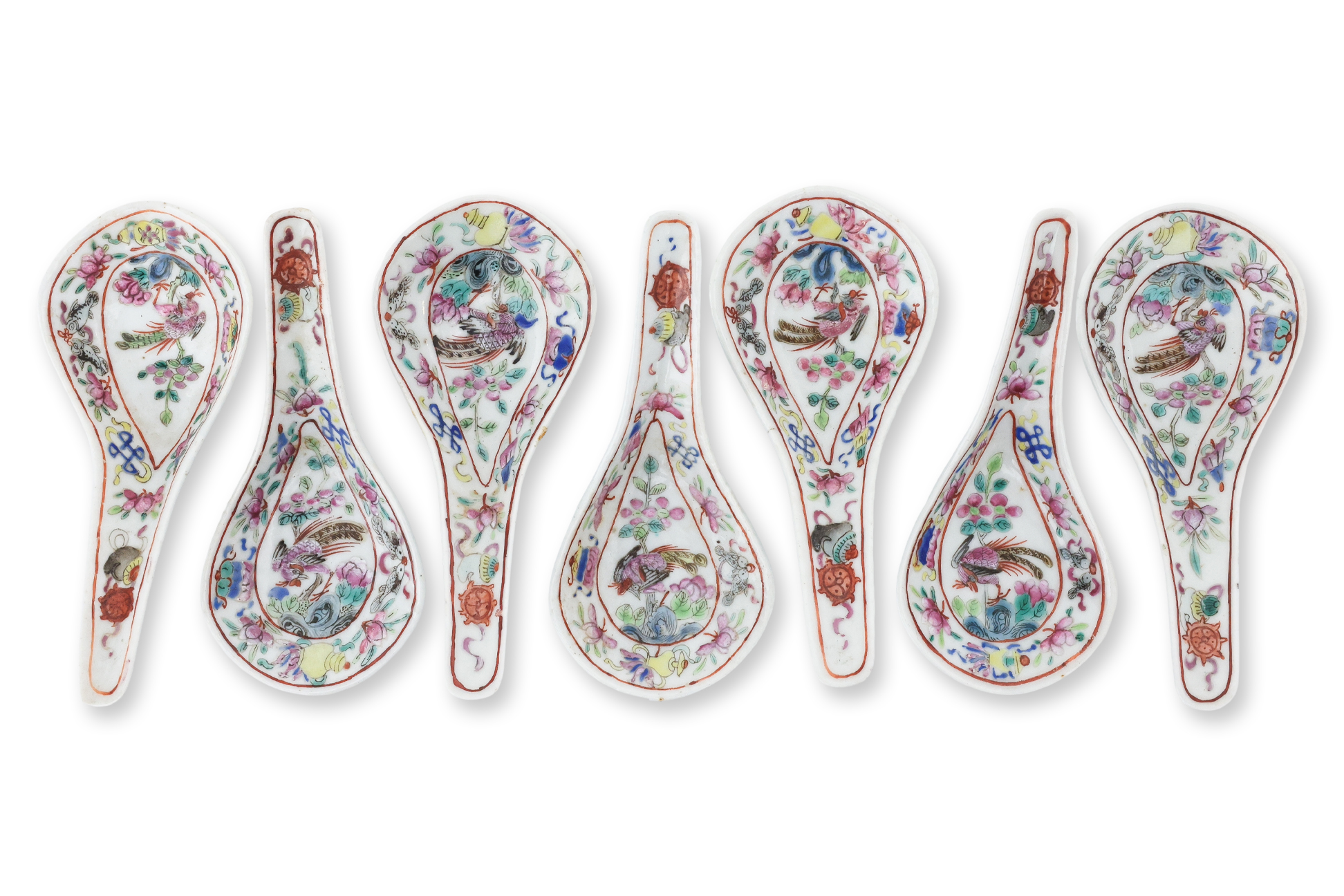 A GROUP OF SEVEN FAMILLE ROSE PORCELAIN SPOONS