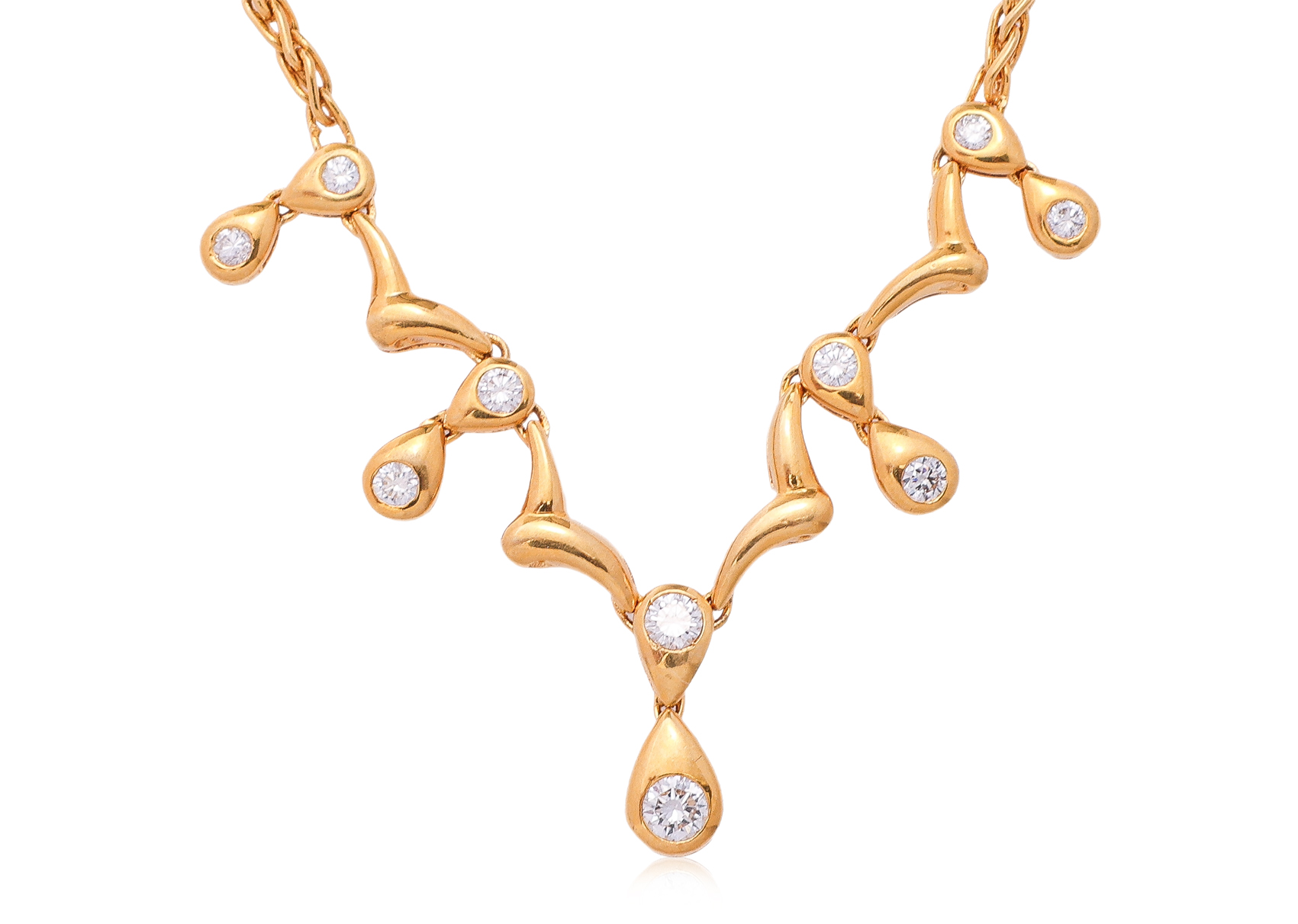 AN ITALIAN DIAMOND NECKLACE