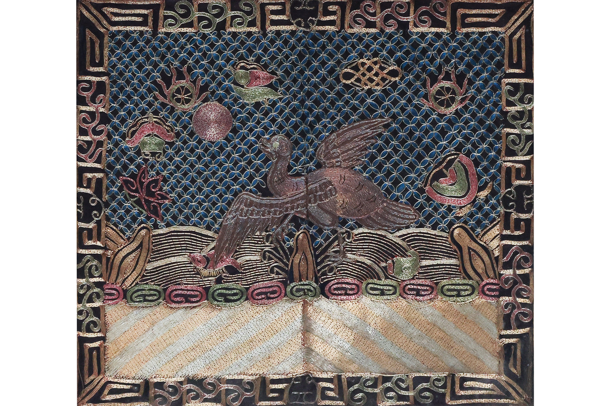 AN EMBROIDERED SILK 'WILD GOOSE' 4TH CIVIL RANK BADGE