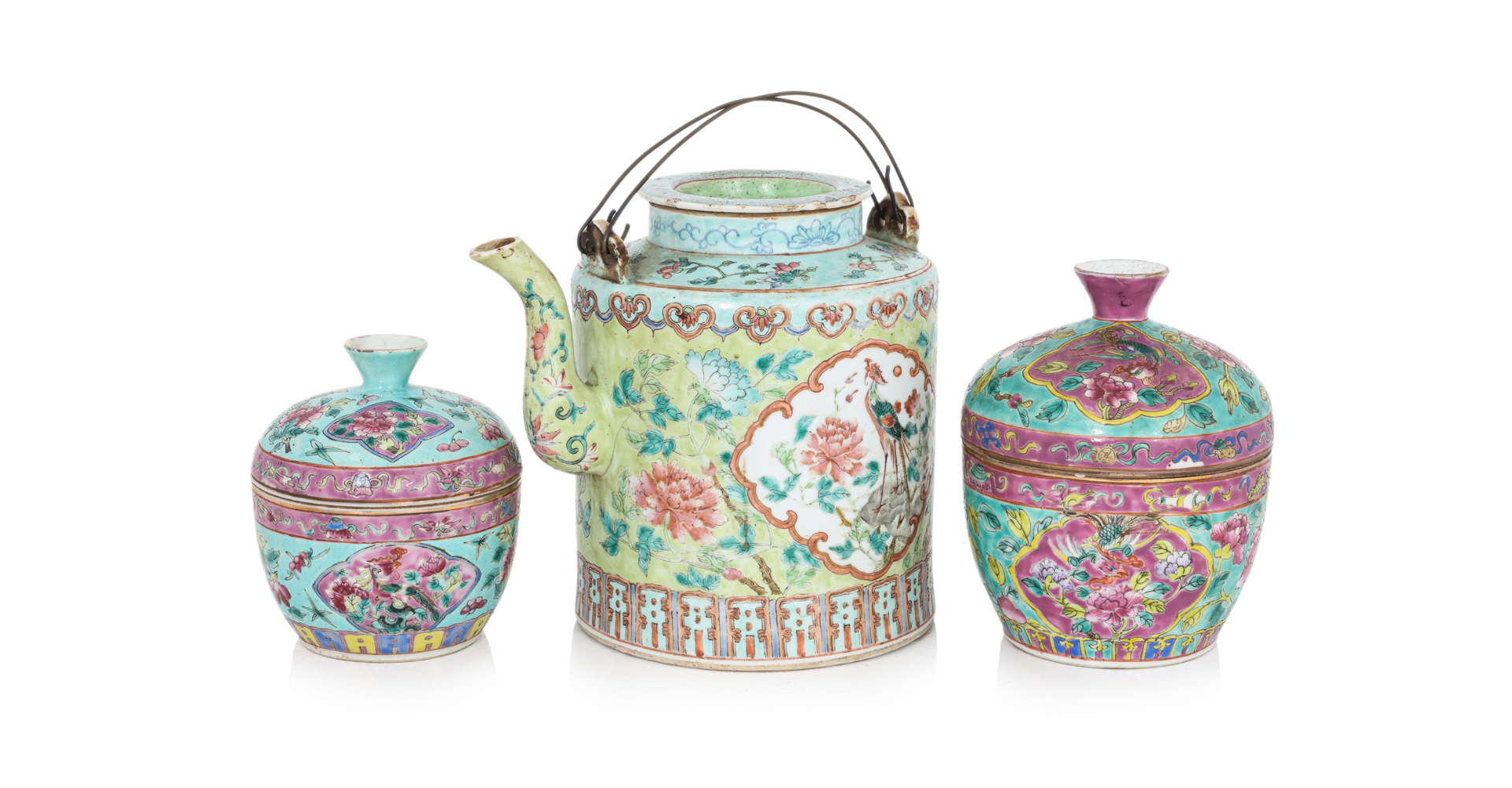 PERANAKAN & ASSOCIATED WORKS OF ART