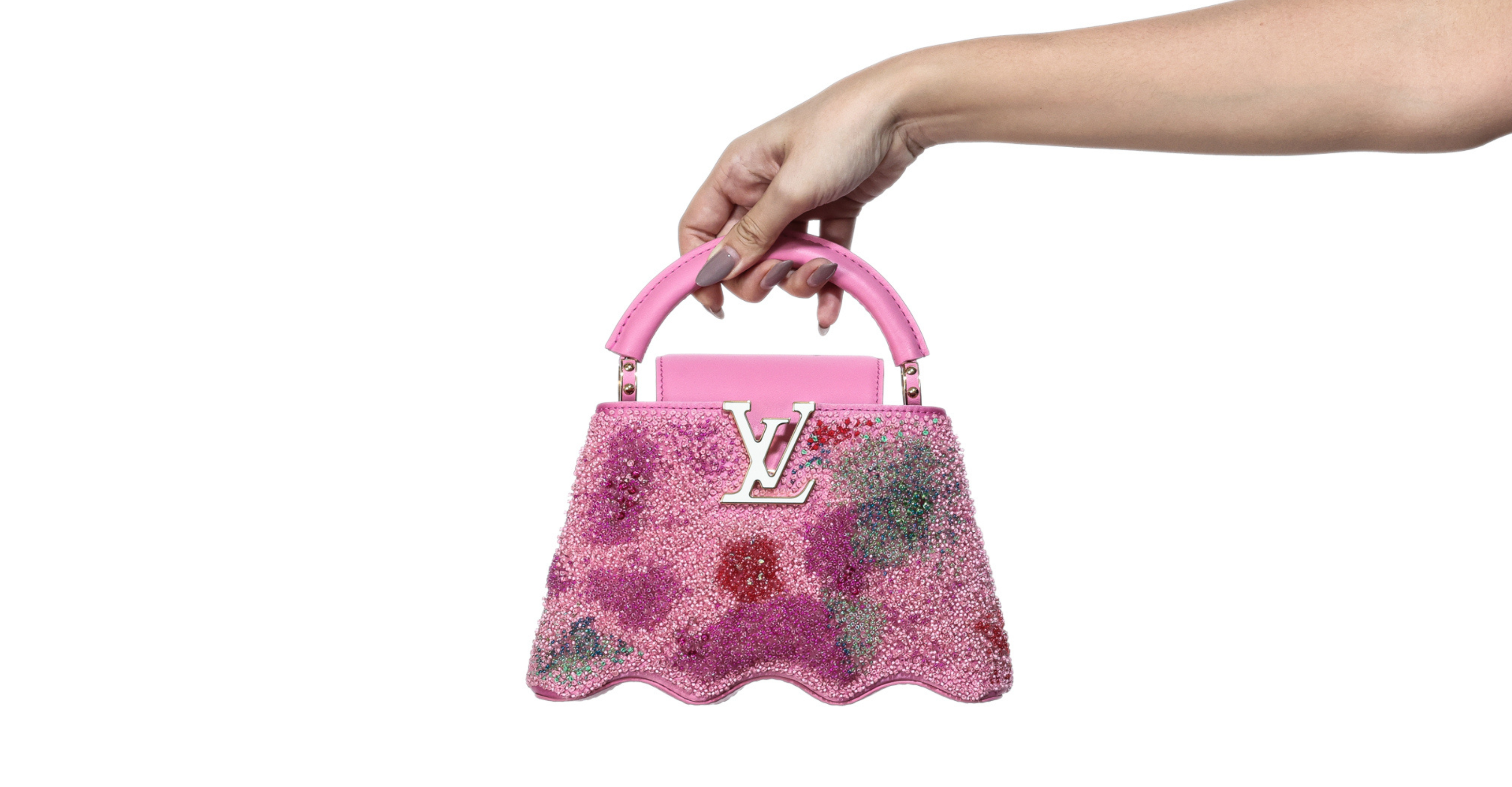 LUXURY HANDBAGS & ACCESSORIES