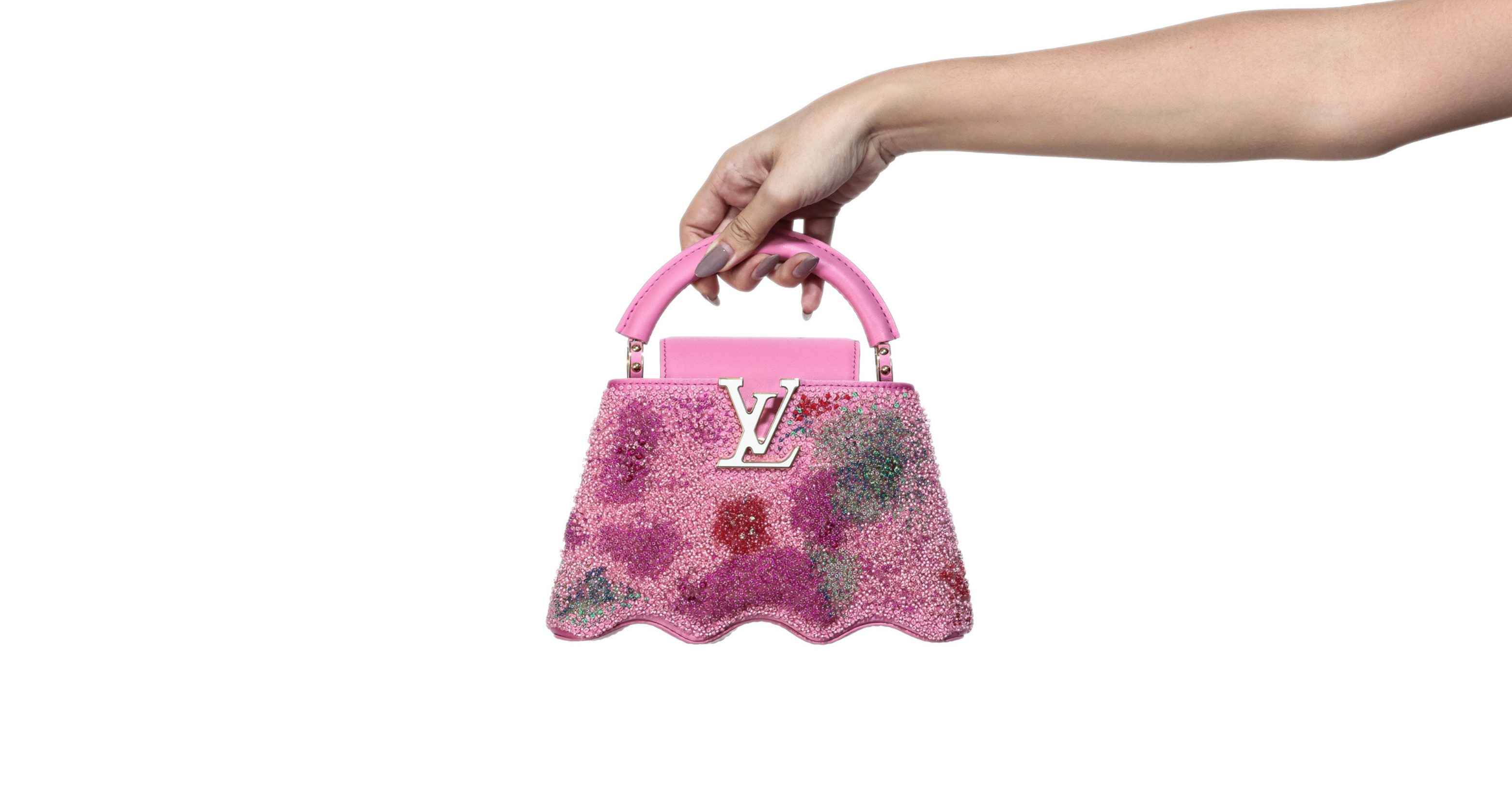 LUXURY HANDBAGS & ACCESSORIES