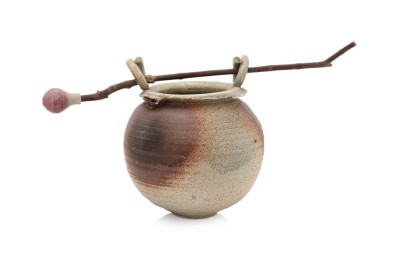LOT 101 ISKANDAR JALIL _SINGAPOREAN B.1940_ - STONEWARE POT.jpg