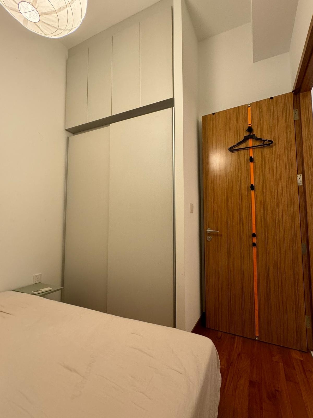 18 Woodsville Condominium For Rent, 3,700, 1 Bed 1 Bath 495 sqft 7.47 psf