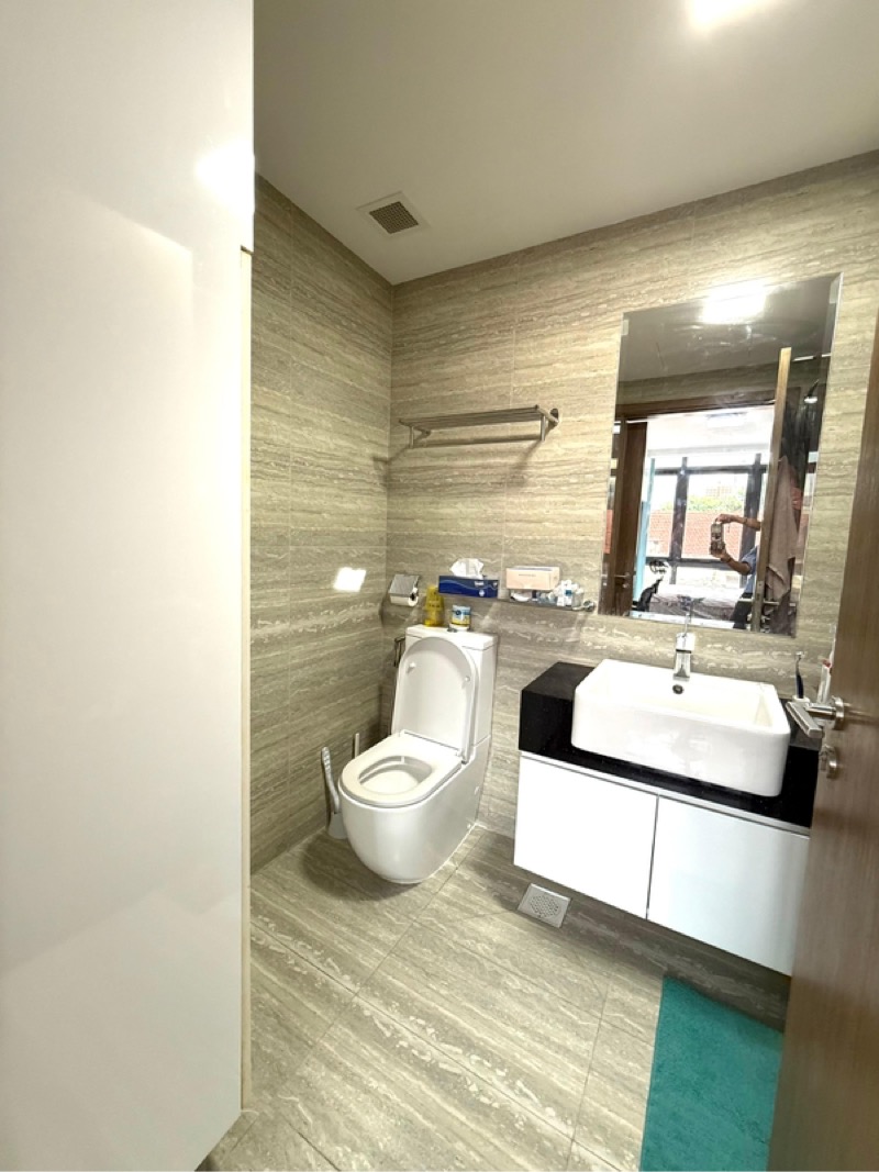 The Citron Residences Apartment For Rent, $3,900, 2 Bed 2 Bath 667 sqft  $5.85 psf