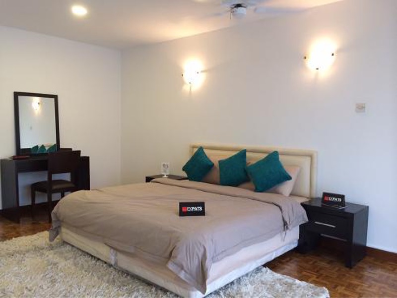 Point Loma Apartment For Rent, 8,800, 3 Bed 5 Bath 2,831 sqft 3.11 psf