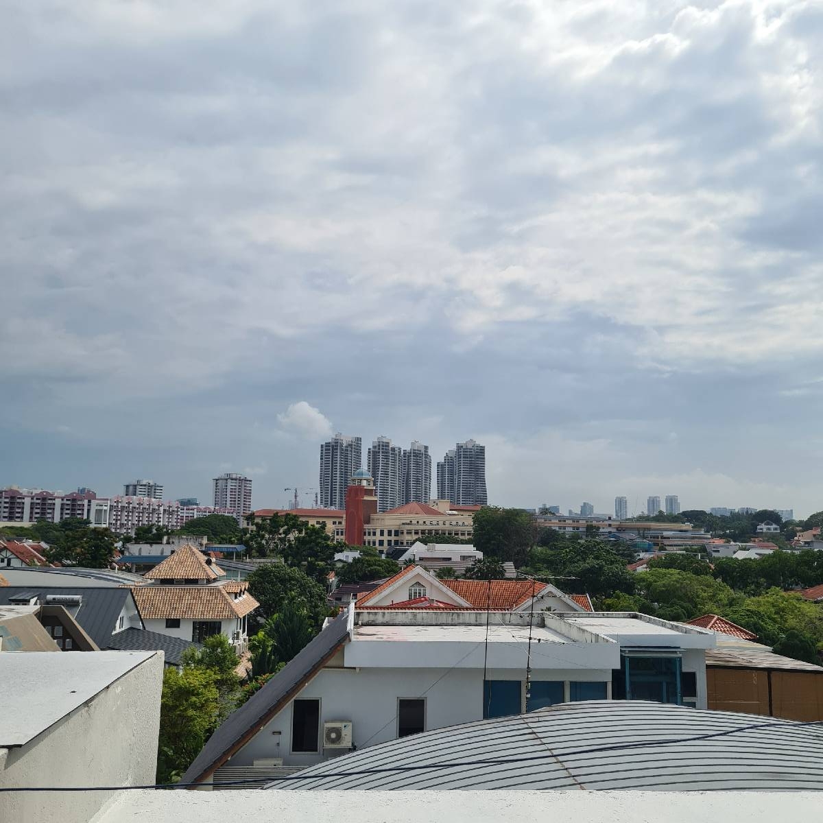 Coronation Shopping Plaza Apartment For Sale, 2,260,000, 2 Bed 1 Bath